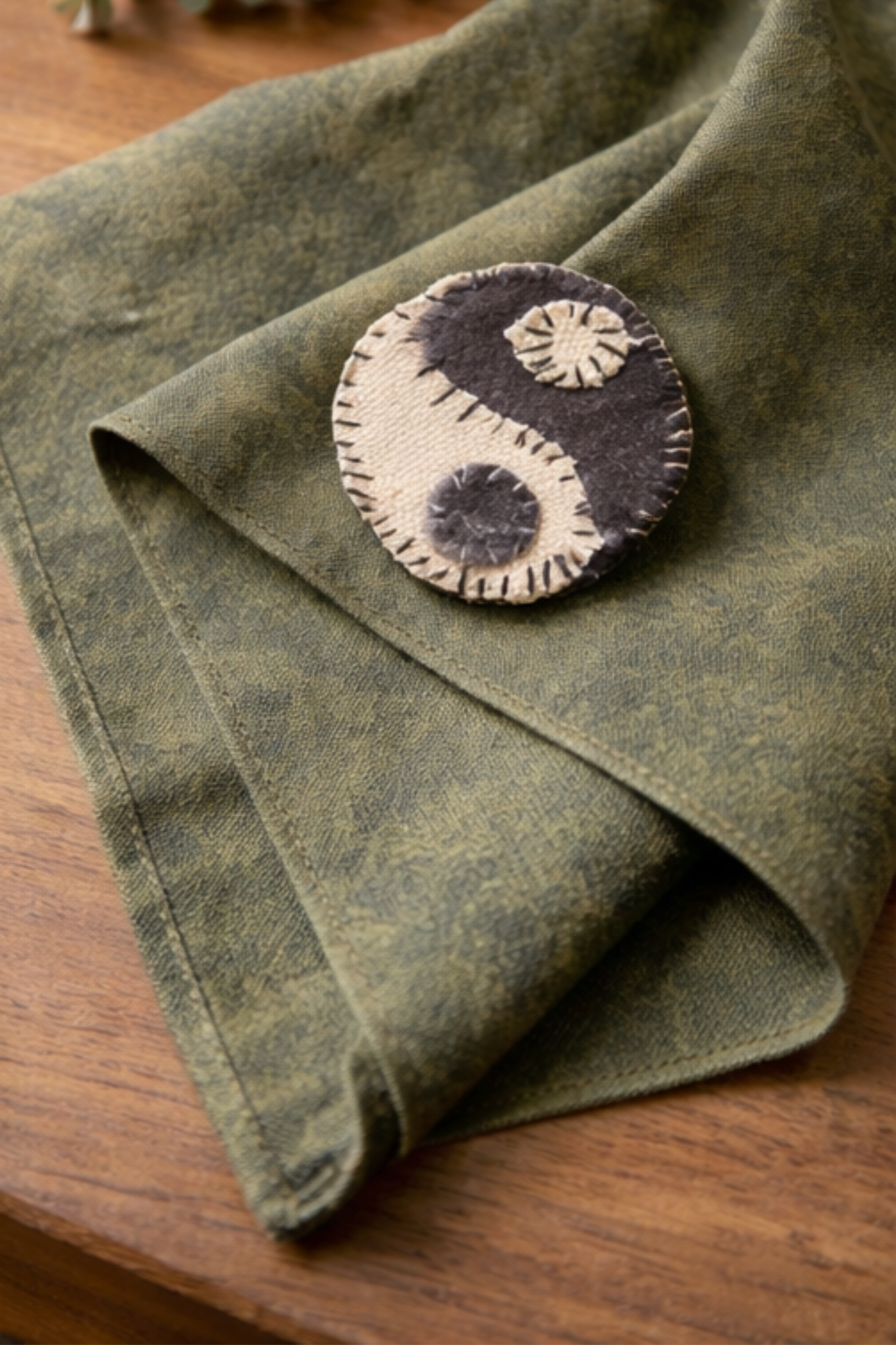 Split-Stitch (The Fabric Yin Yang)
