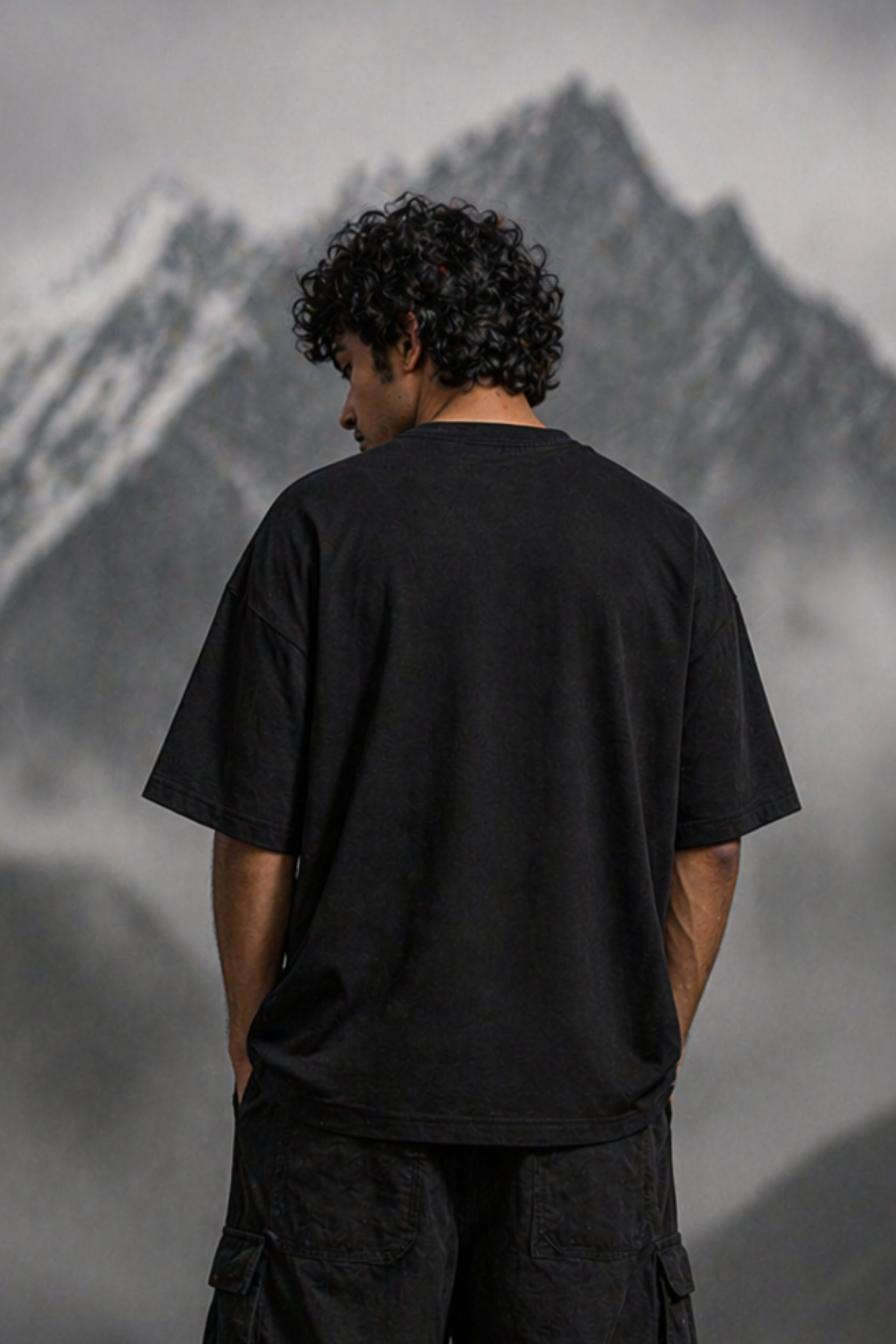 Mount Everest Oversized Tee - MEN