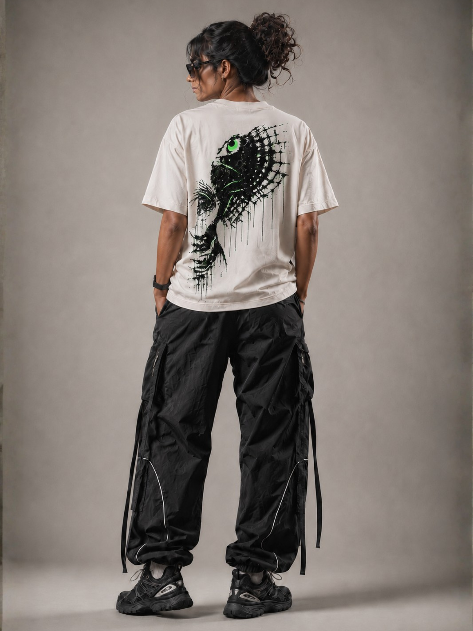 VIGIL Oversized Tee White- Women