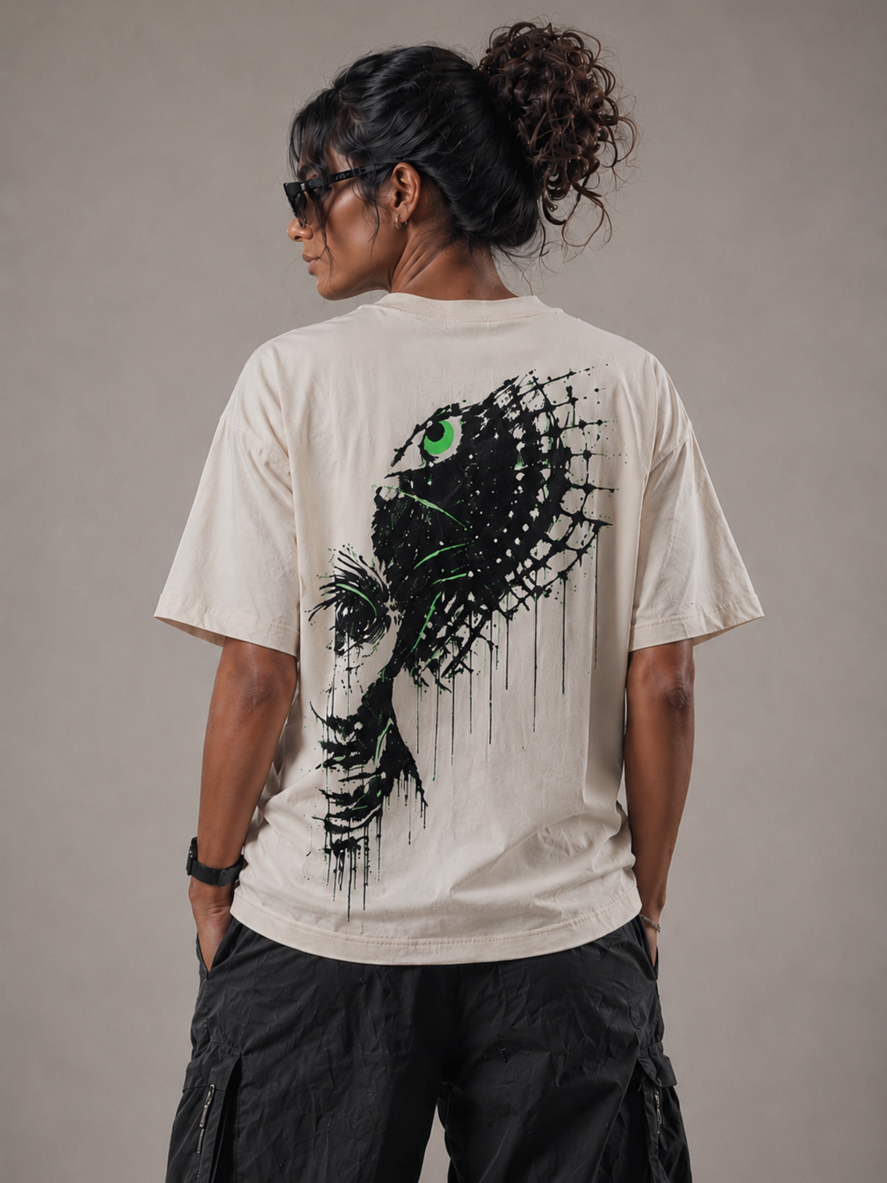 VIGIL Oversized Tee White- Women