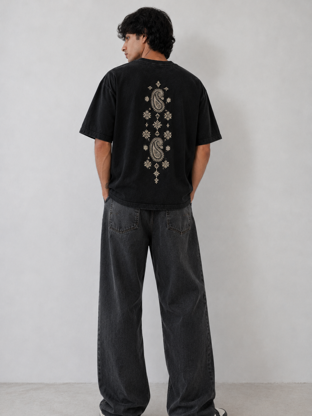 Mehfil Oversized Tee Black - Men