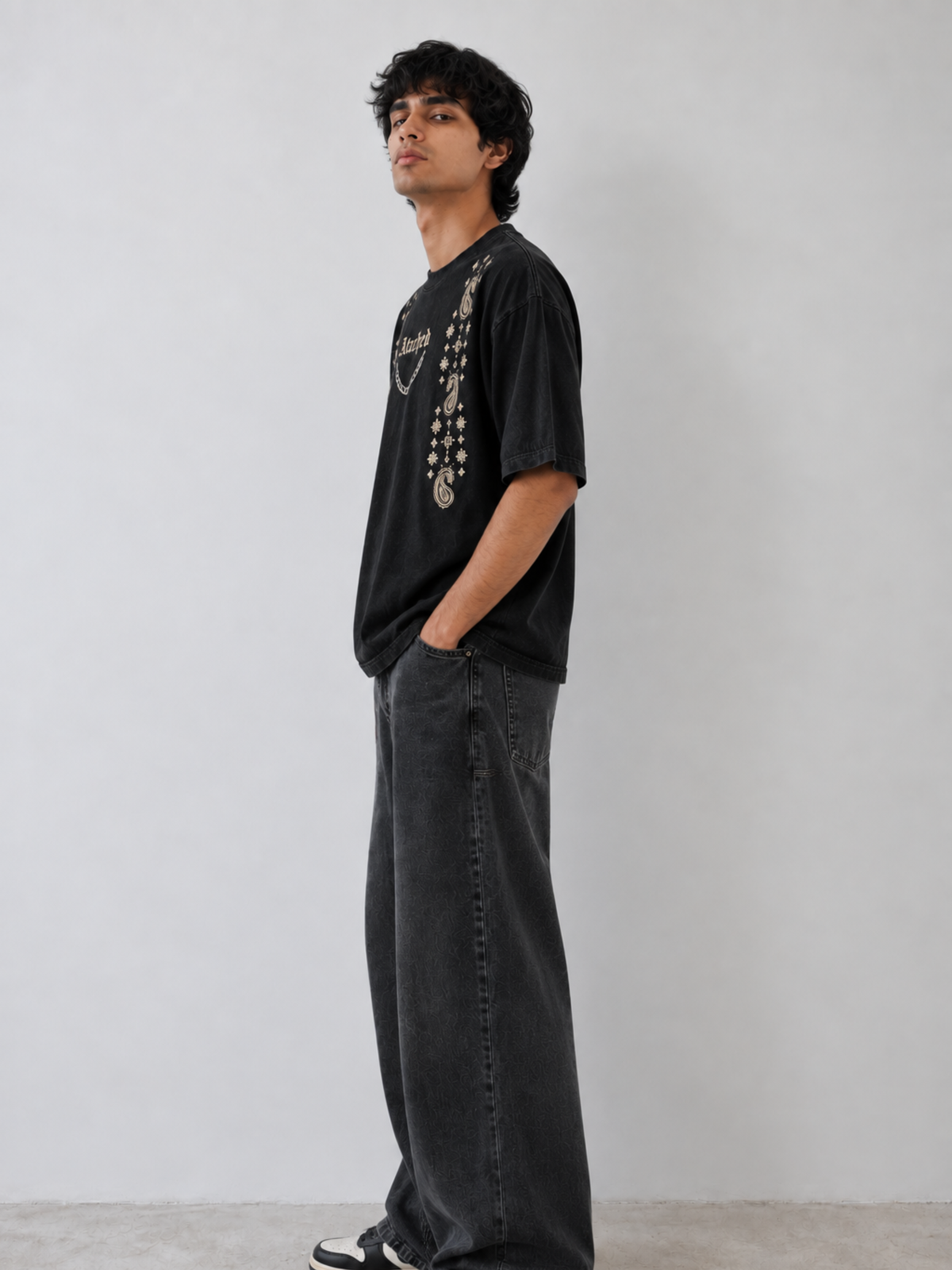 Mehfil Oversized Tee Black - Men